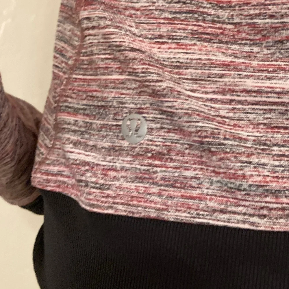 Lululemon Runderful 1/2 Zip Pullover Space Dye Camo Berry Rumble Size 6